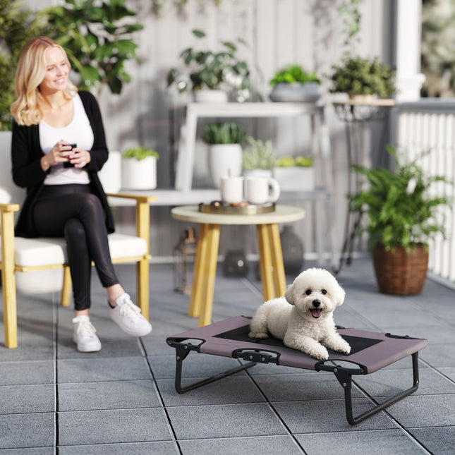 PAWROOM - Forhøyet Hundeseng Sammenleggbar Kjæledyrseng Utendørs Hundeseng med Mesh Design Pustende for små og mellomstore hunder Kaffe Oxford 75 x 51 x 18 cm