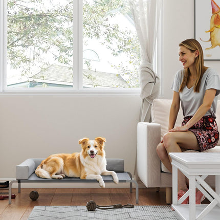 PAWROOM - Utendørs hundeseng, opphøyd hundeseng for mellomstore hunder, med L-formet pute 110x75x30 cm, lys grå